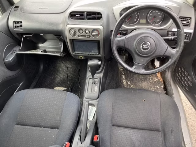 DAIHATSU TERIOS KID