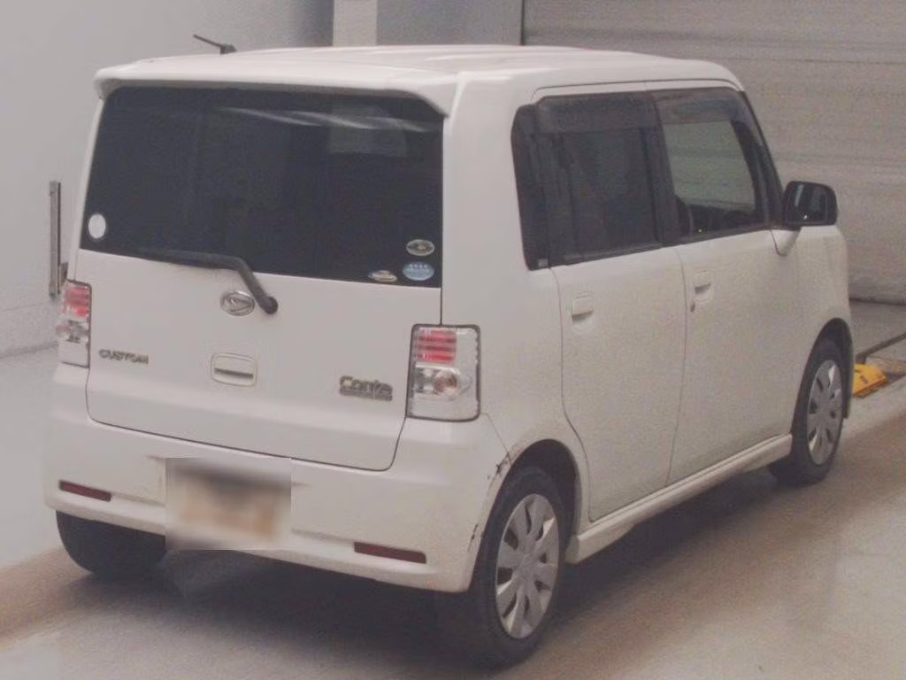 DAIHATSU MOVE CONTE