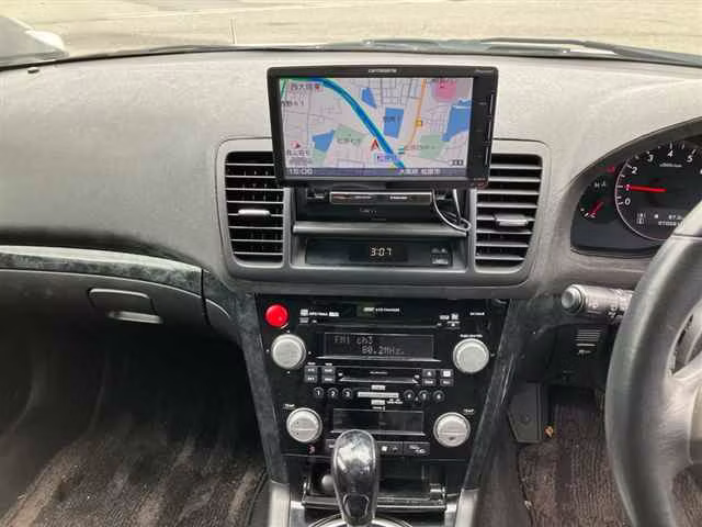 SUBARU OUTBACK