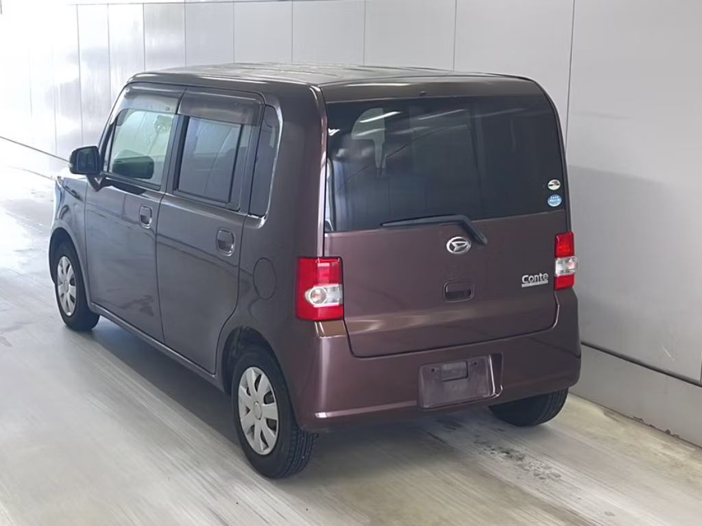 DAIHATSU MOVE CONTE
