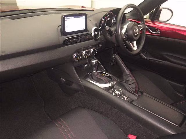MAZDA MX-5