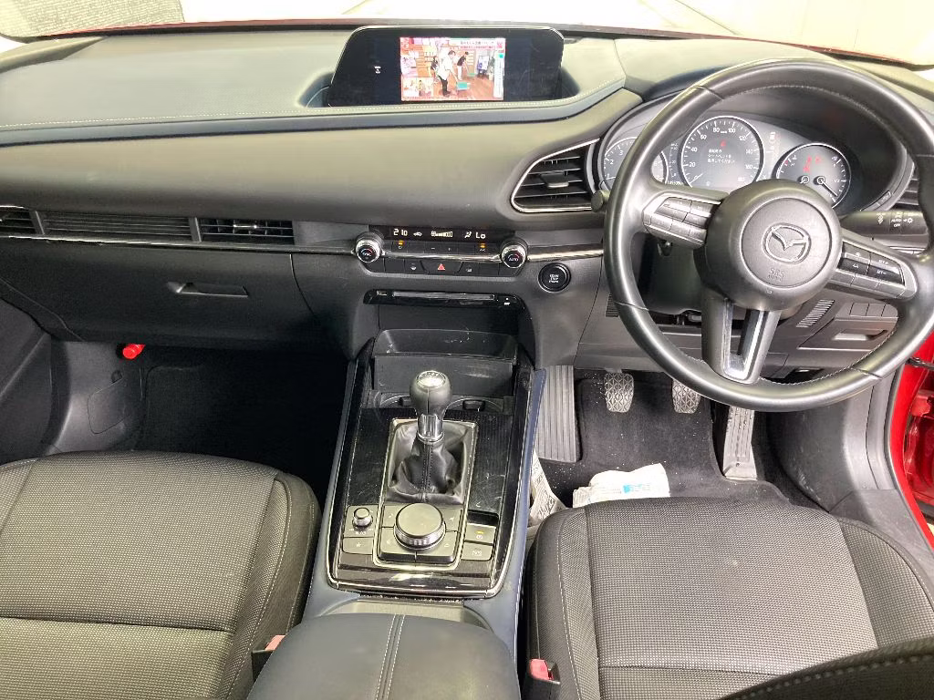 MAZDA CX-30