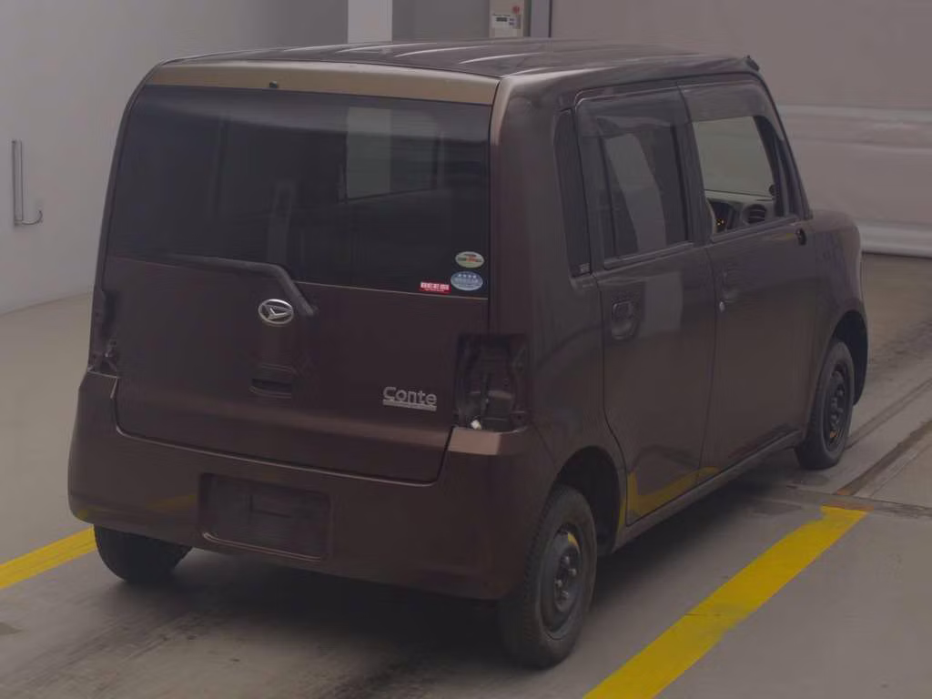 DAIHATSU MOVE CONTE
