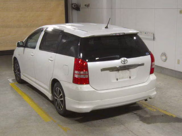 TOYOTA WISH