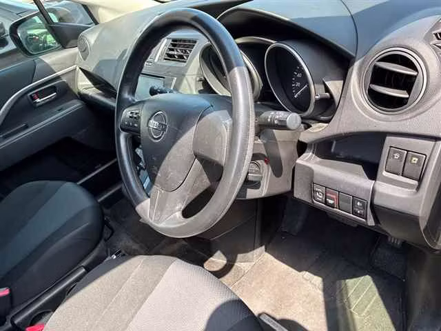 NISSAN LAFESTA