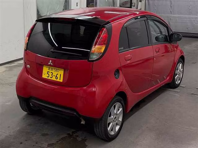 MITSUBISHI I