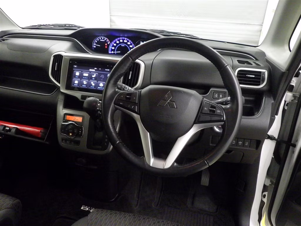 MITSUBISHI DELICA D:2