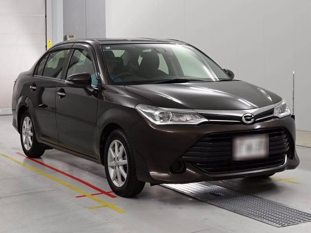 TOYOTA COROLLA AXIO