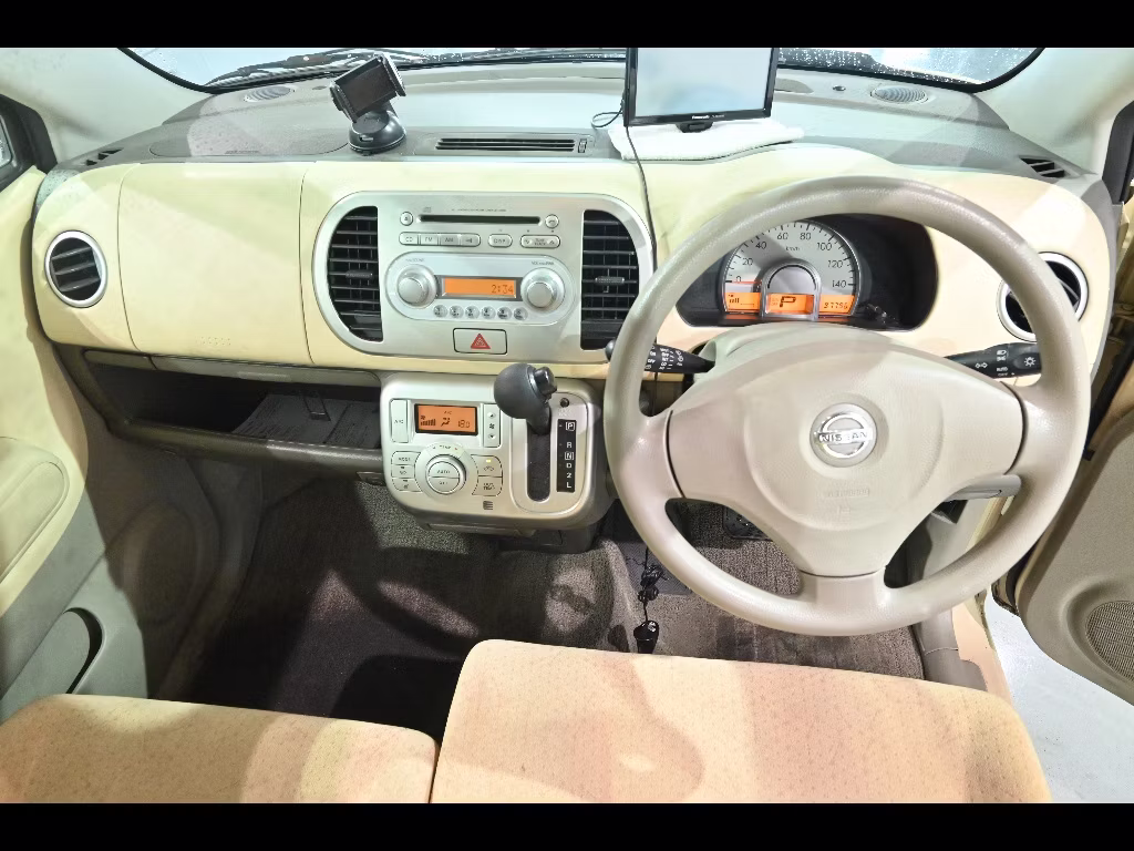 NISSAN MOCO