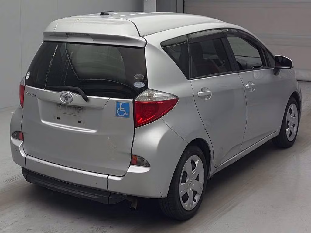 TOYOTA RACTIS