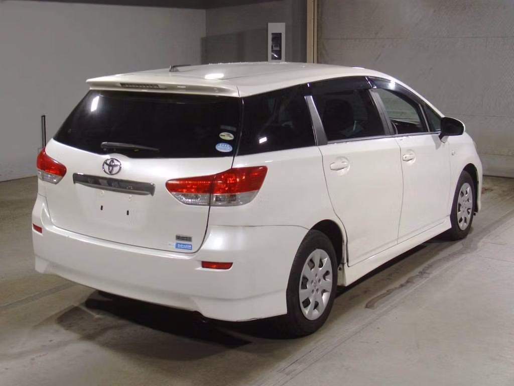 TOYOTA WISH
