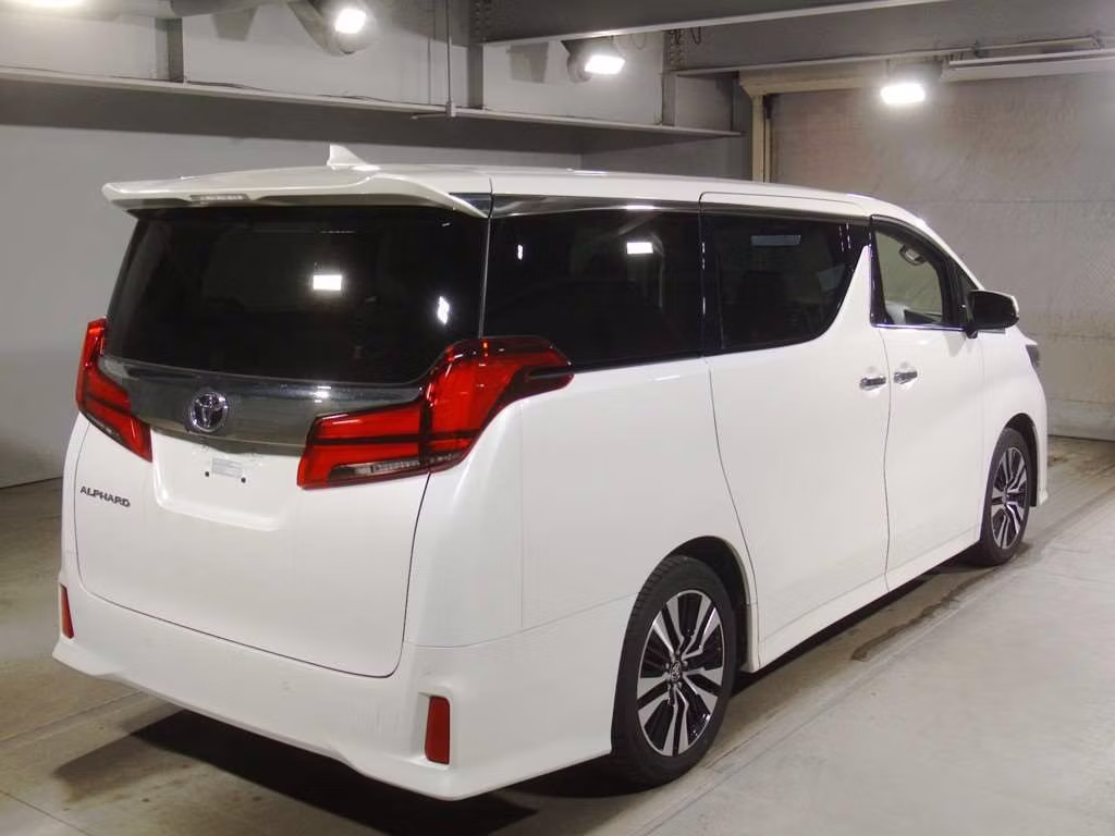 TOYOTA ALPHARD
