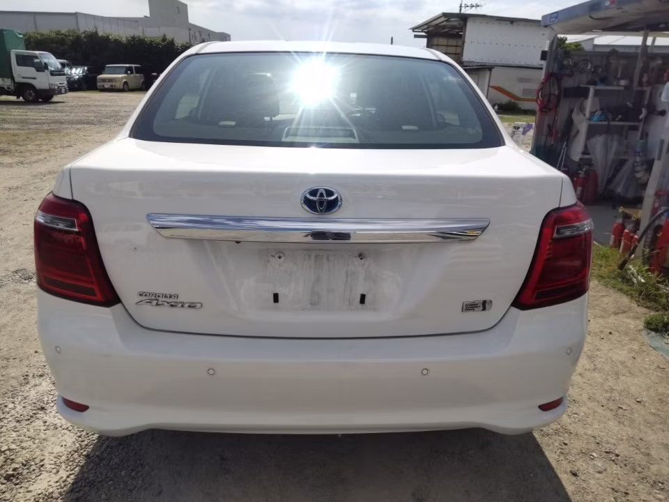 TOYOTA COROLLA AXIO