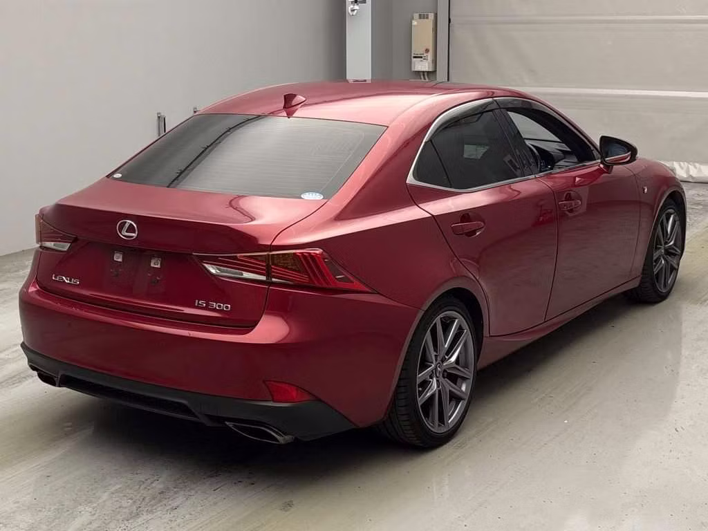 LEXUS IS300