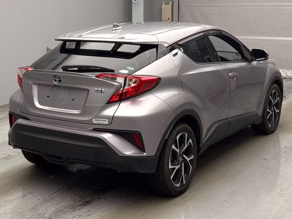 TOYOTA C-HR