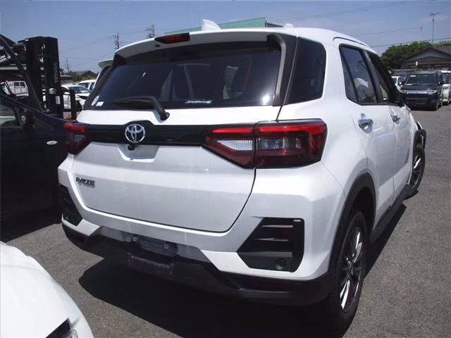 TOYOTA RAIZE