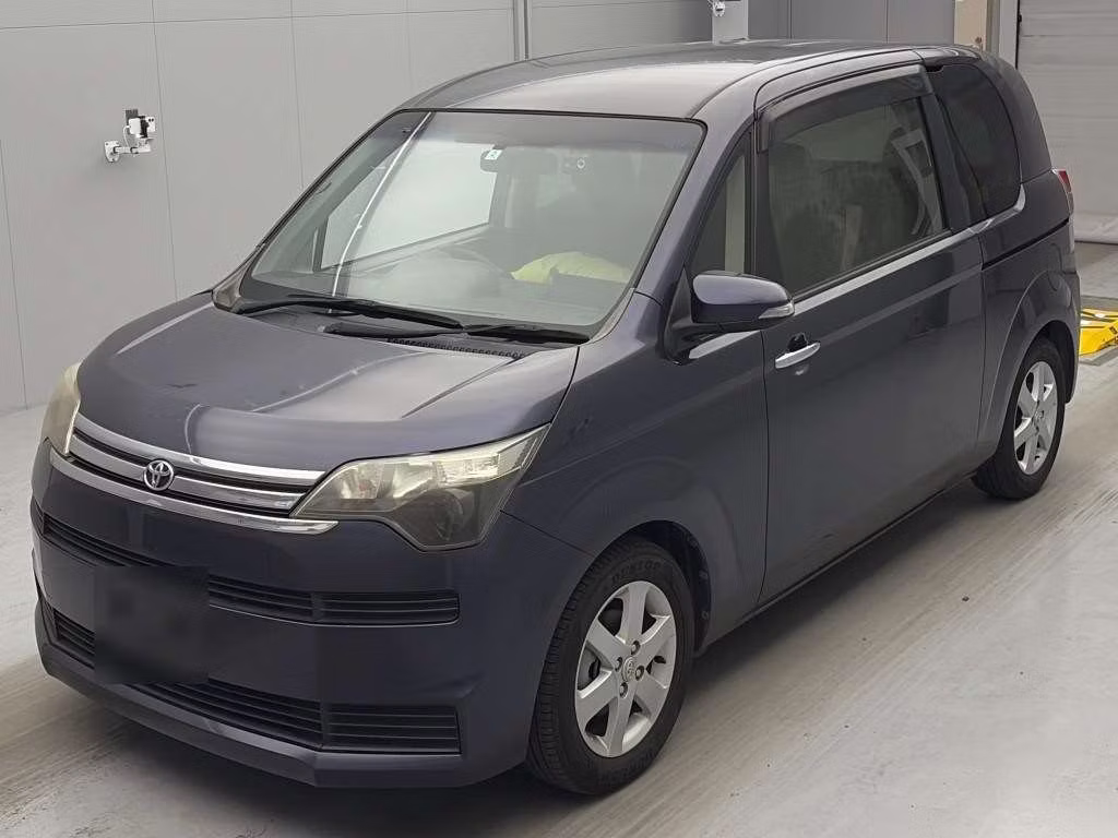 TOYOTA SPADE