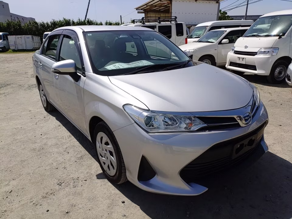 TOYOTA COROLLA AXIO