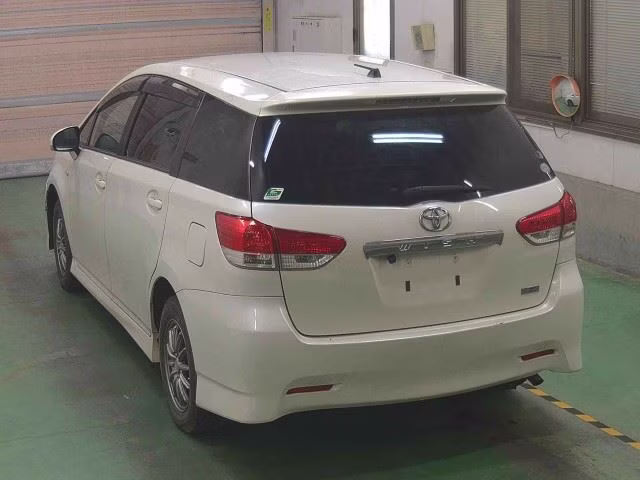 TOYOTA WISH