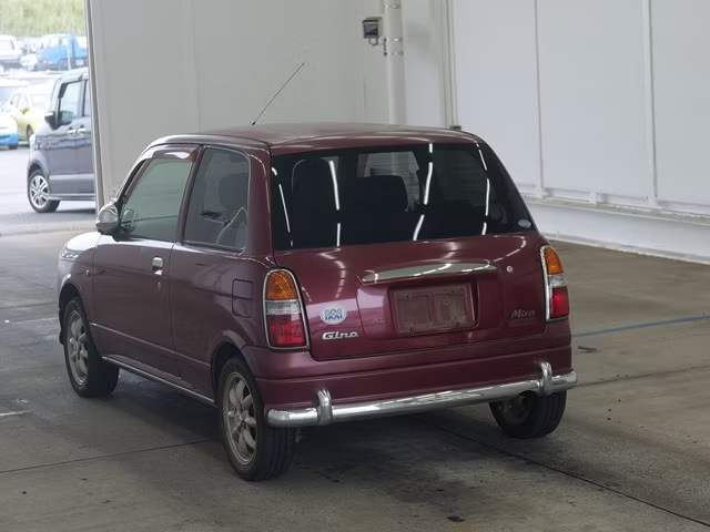 DAIHATSU MIRA GINO