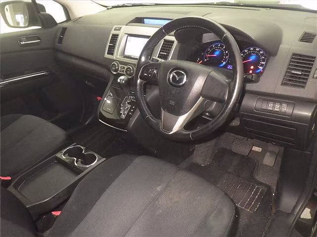 MAZDA MPV