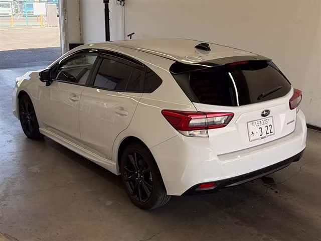 SUBARU IMPREZA