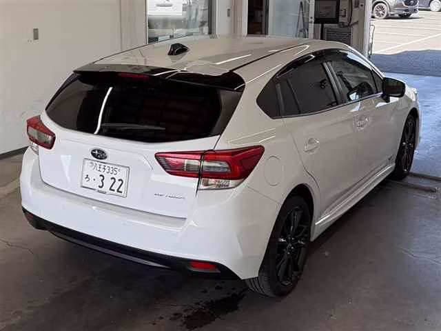 SUBARU IMPREZA