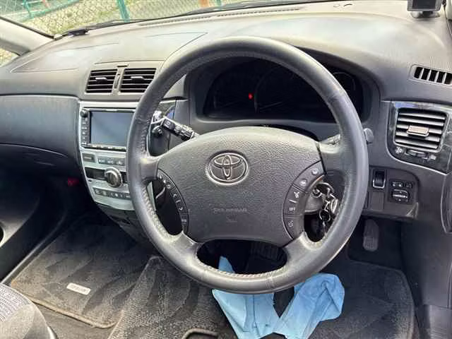 TOYOTA IPSUM