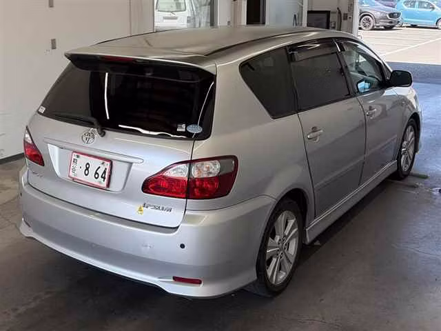 TOYOTA IPSUM
