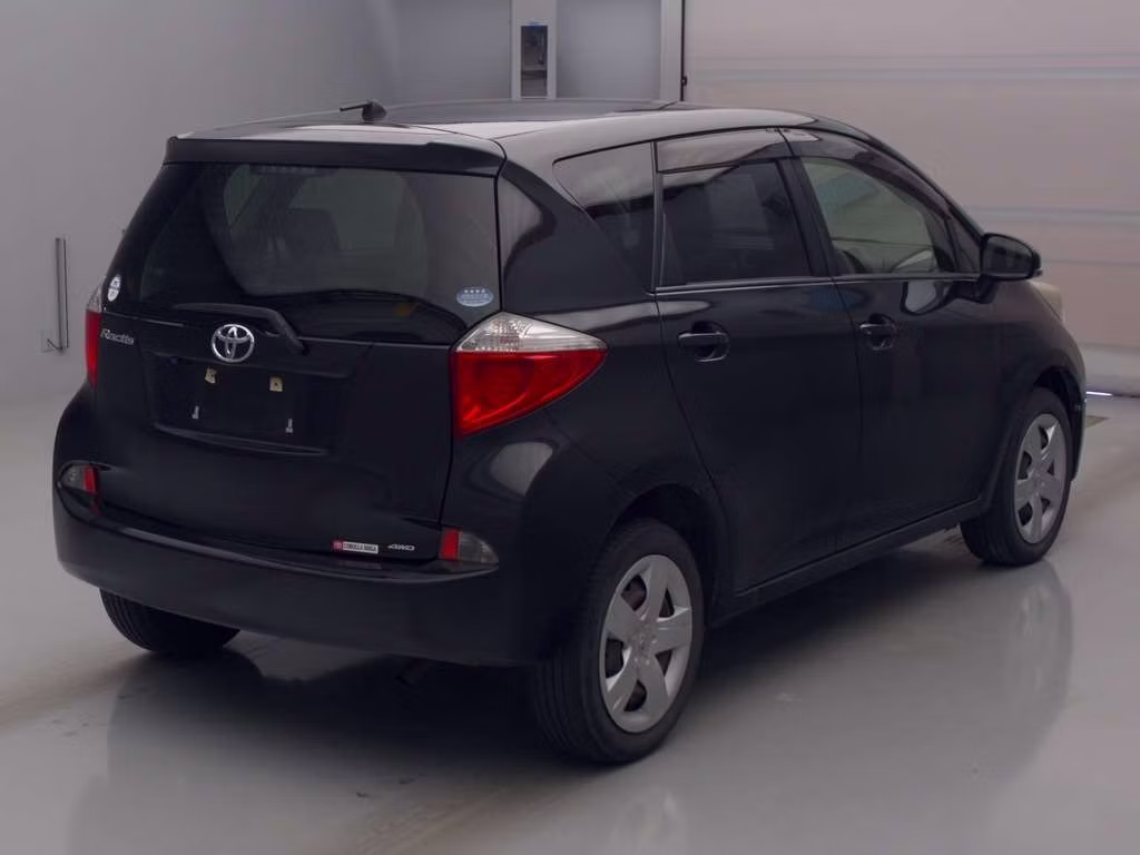 TOYOTA RACTIS