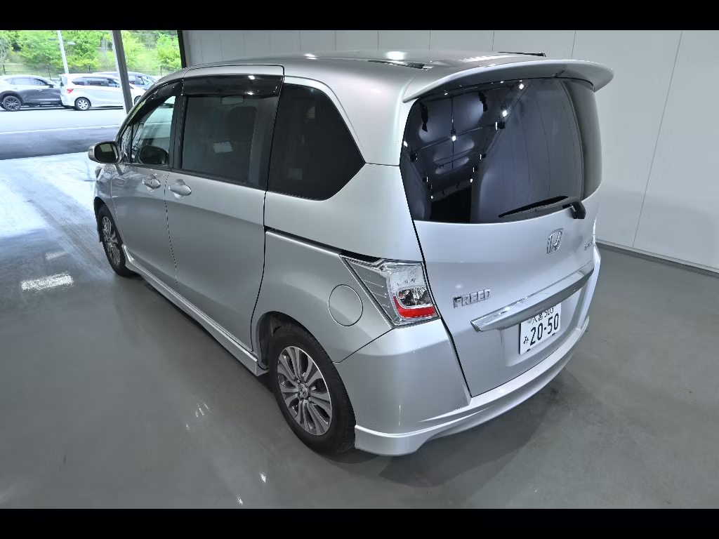 HONDA FREED