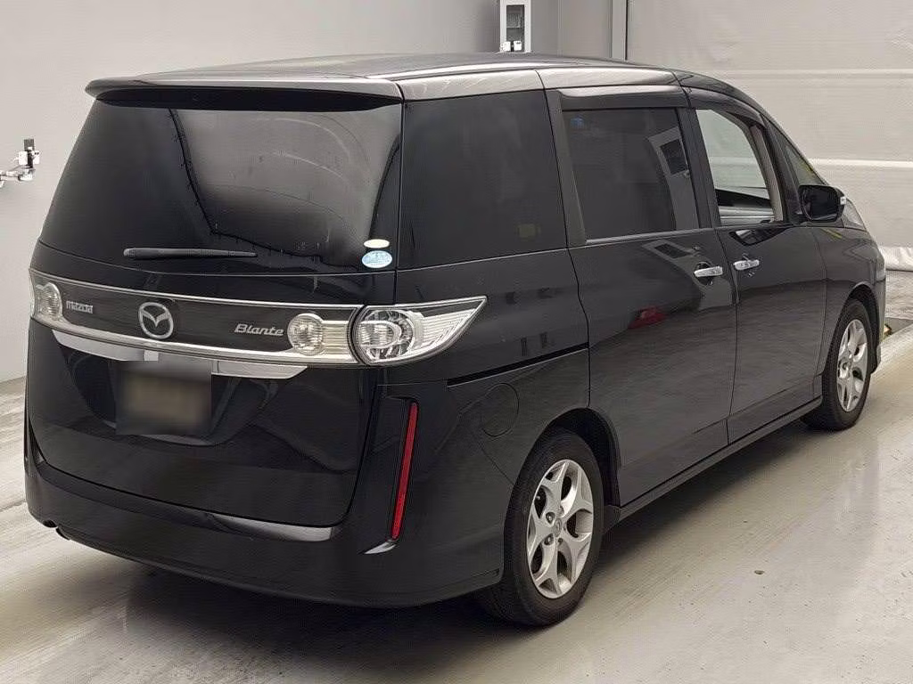 MAZDA BIANTE