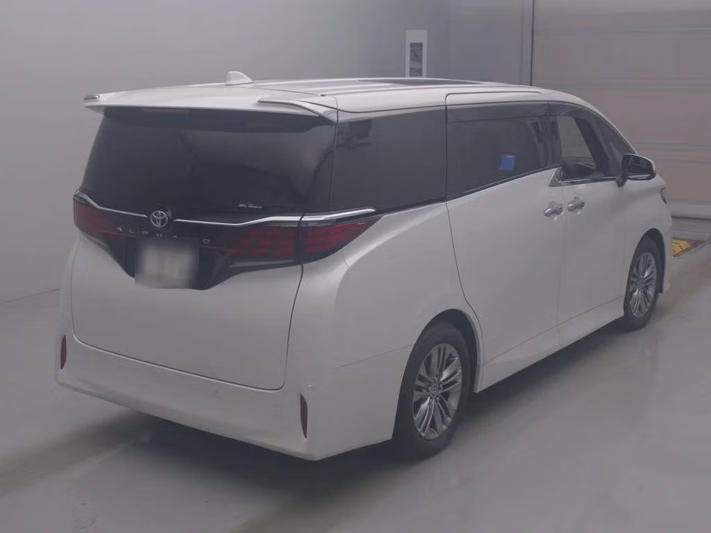 TOYOTA ALPHARD