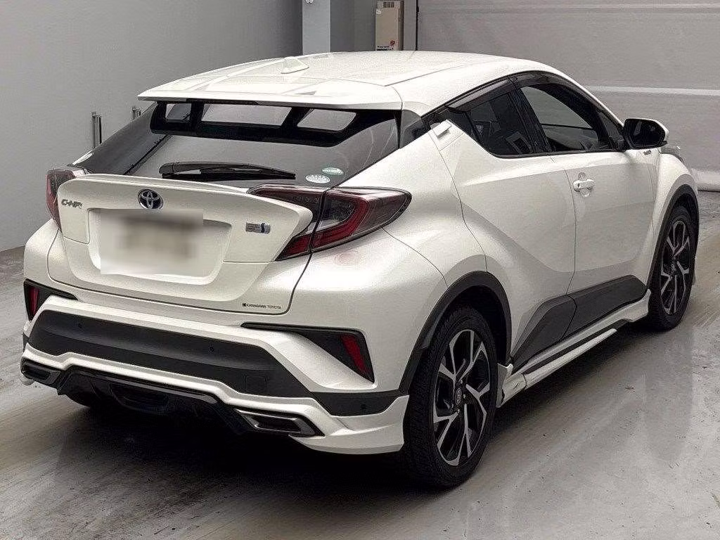TOYOTA C-HR