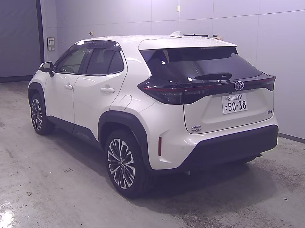 TOYOTA YARIS CROSS