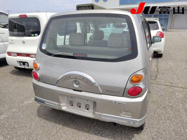 MITSUBISHI MINICA