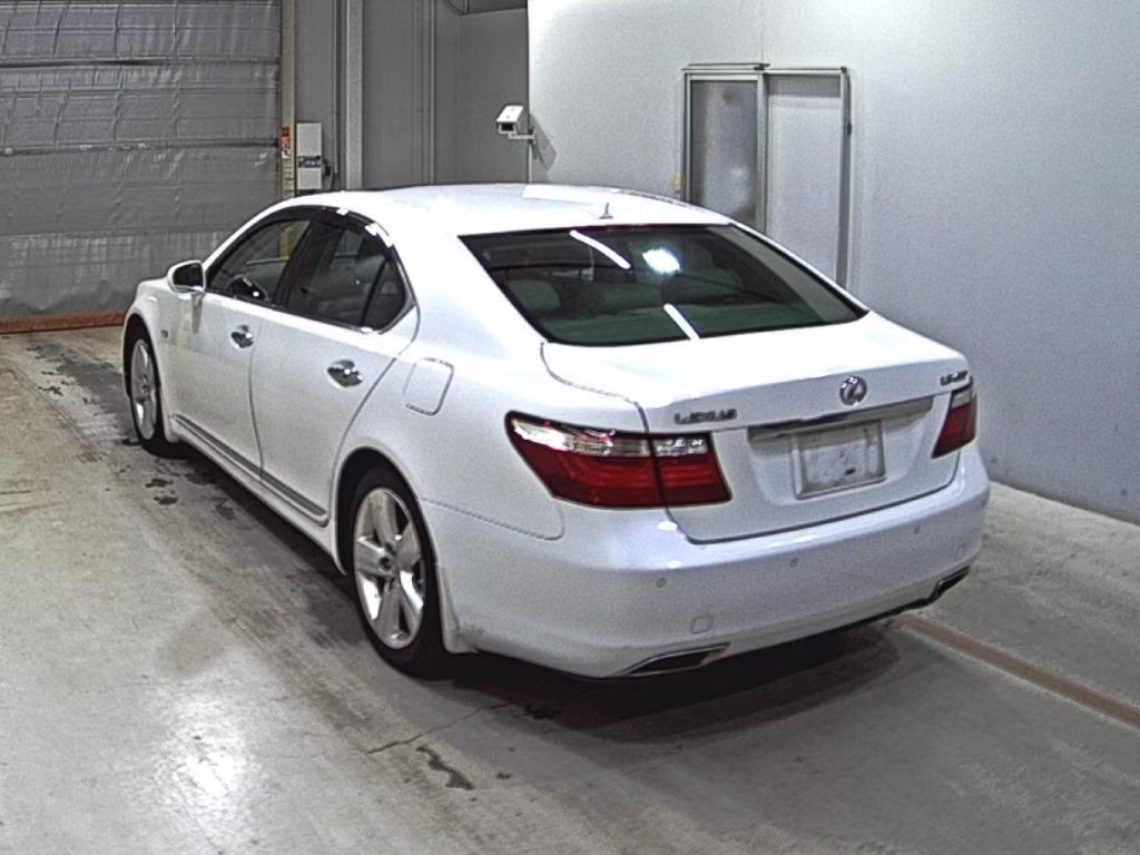 LEXUS LS460