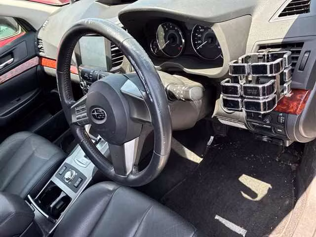 SUBARU LEGACY