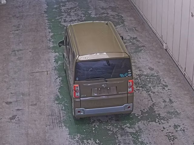 DAIHATSU WAKE