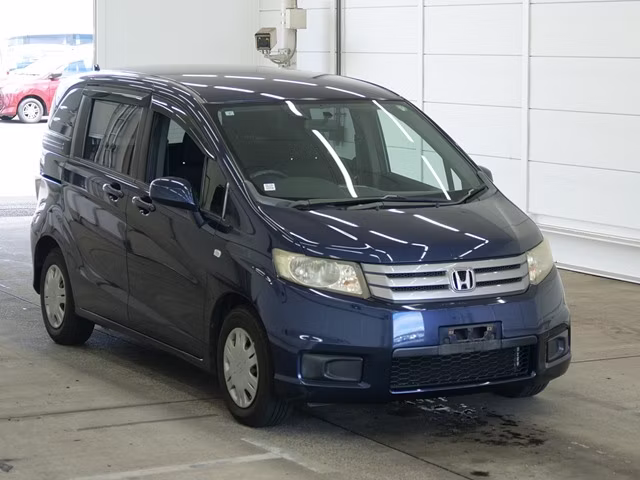 HONDA FREED SPIKE