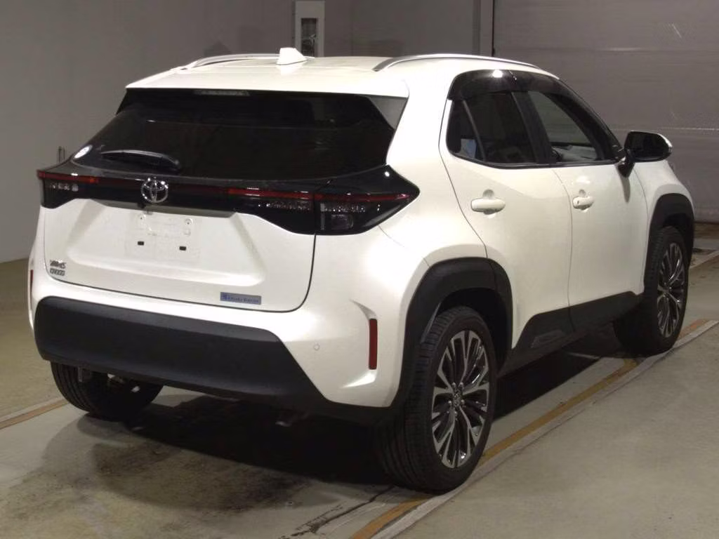 TOYOTA YARIS CROSS