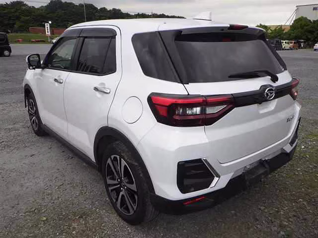 DAIHATSU ROCKY
