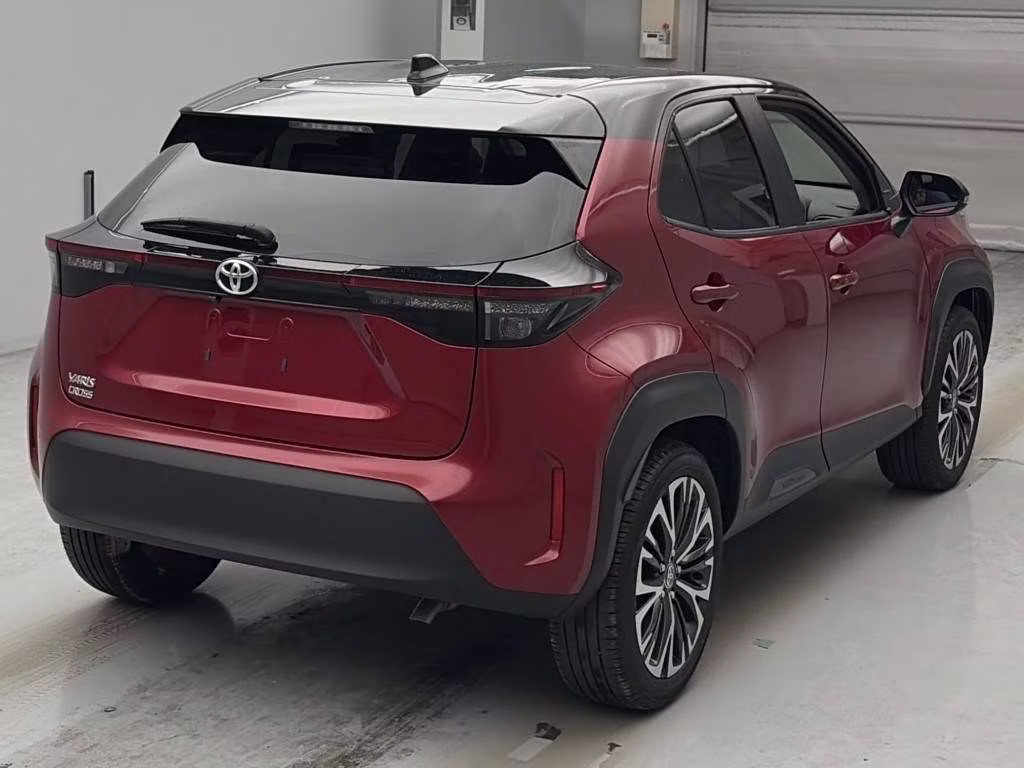 TOYOTA YARIS CROSS