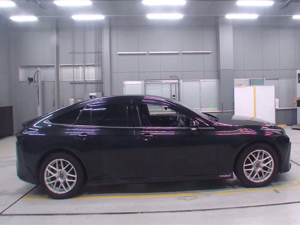 TOYOTA MIRAI