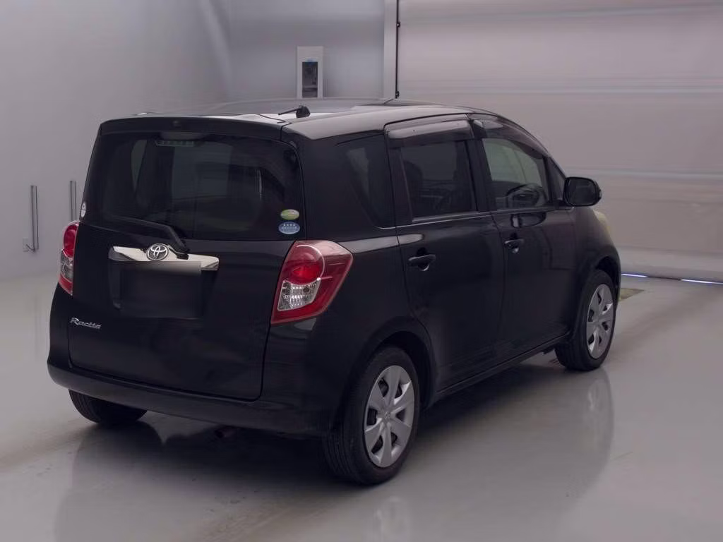 TOYOTA RACTIS