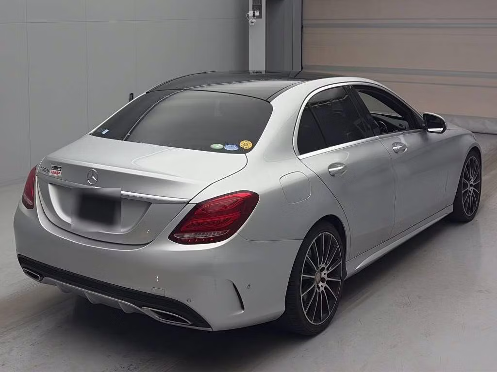 MERCEDES-BENZ C-CLASS