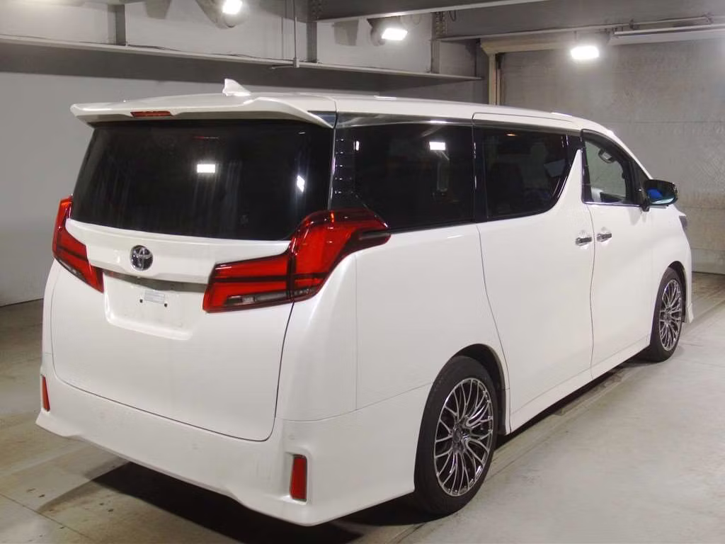 TOYOTA ALPHARD
