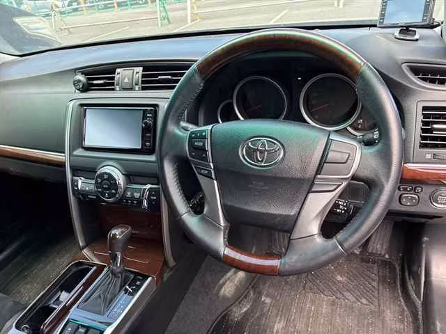 TOYOTA MARK X