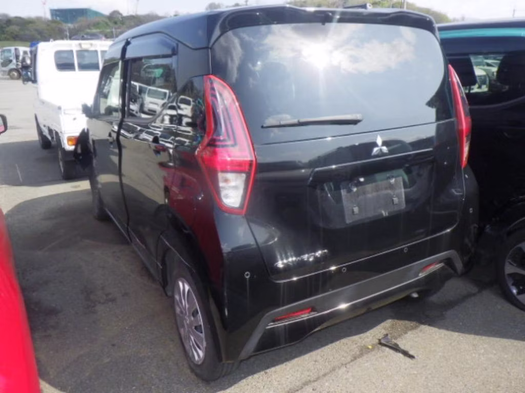 MITSUBISHI EK WAGON