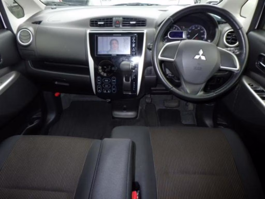 MITSUBISHI EK CUSTOM